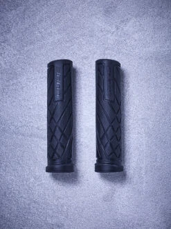 Cube Performance Black´n´black Griffe 9 Cube Performance Black´n´black Griffe -Abus Verkäufe 13195 0